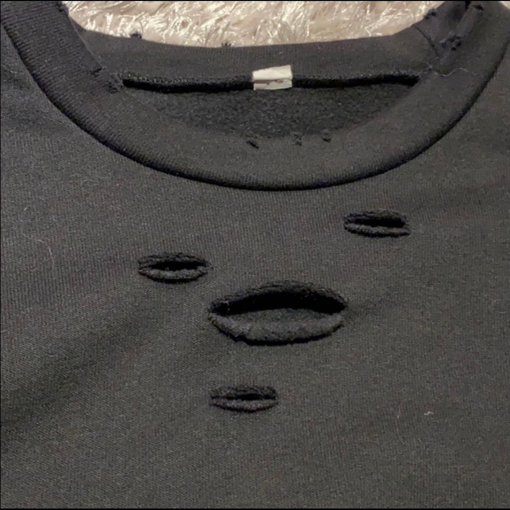 Alo black distressed sweater